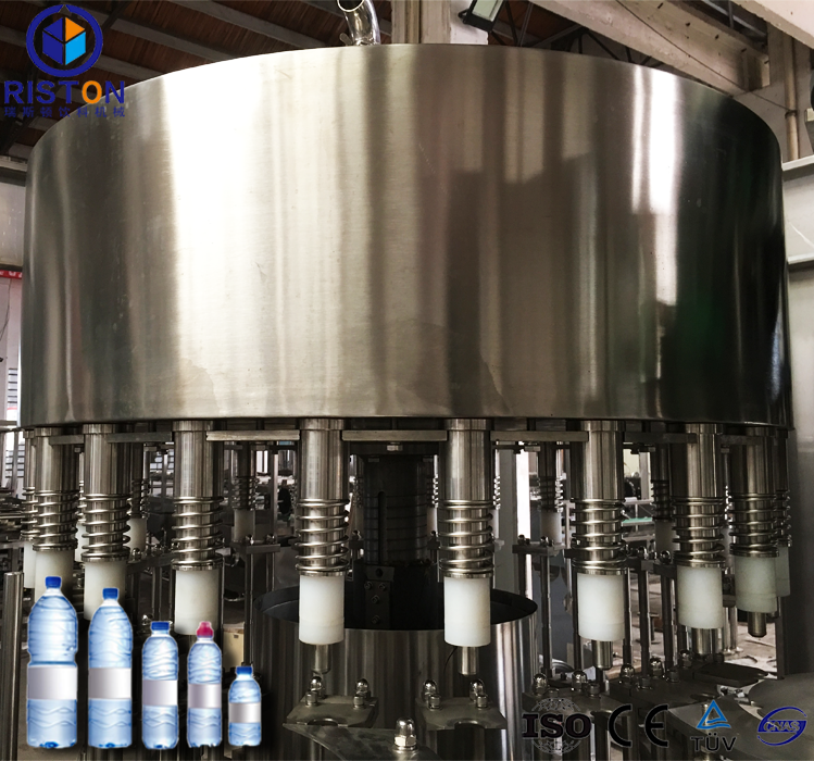 5000瓶/H瓶裝水三合一灌裝機 5000瓶/H瓶裝水三合一灌裝機